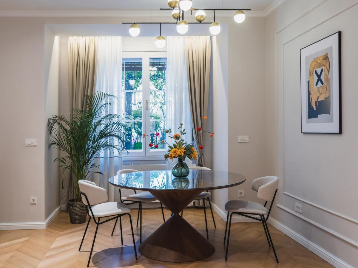 Downtown Beauty Twins Apartment 자그레브 외부 사진